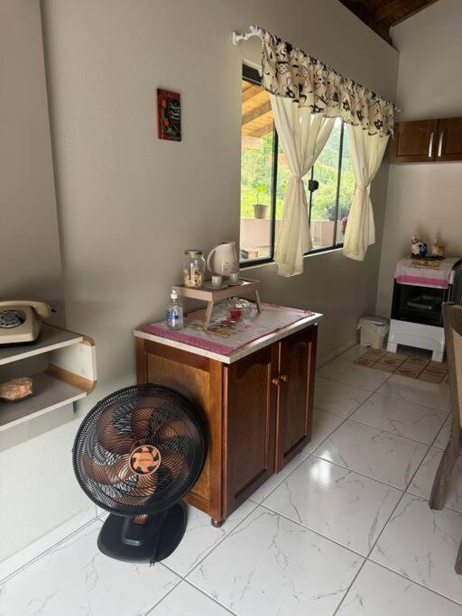 Cabana Recanto Do Arruda Para Casal Em Águas Mornas Kültér fotó