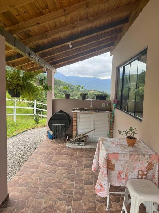 Cabana Recanto Do Arruda Para Casal Em Águas Mornas Kültér fotó